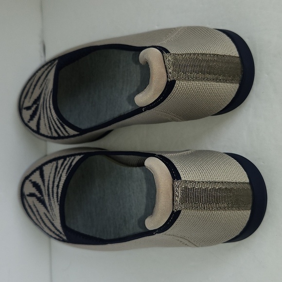 Clark's slip-on Carly star casual shoes - Picture 5 of 9
